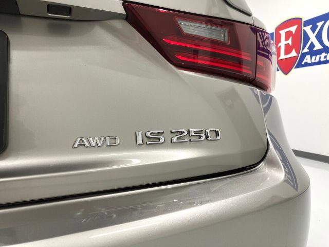 Used 2015 Lexus IS 250 AWD w/ Luxury Package image 19