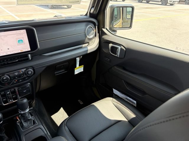 New 2026 Jeep Gladiator Sport AWD/4WD image 34