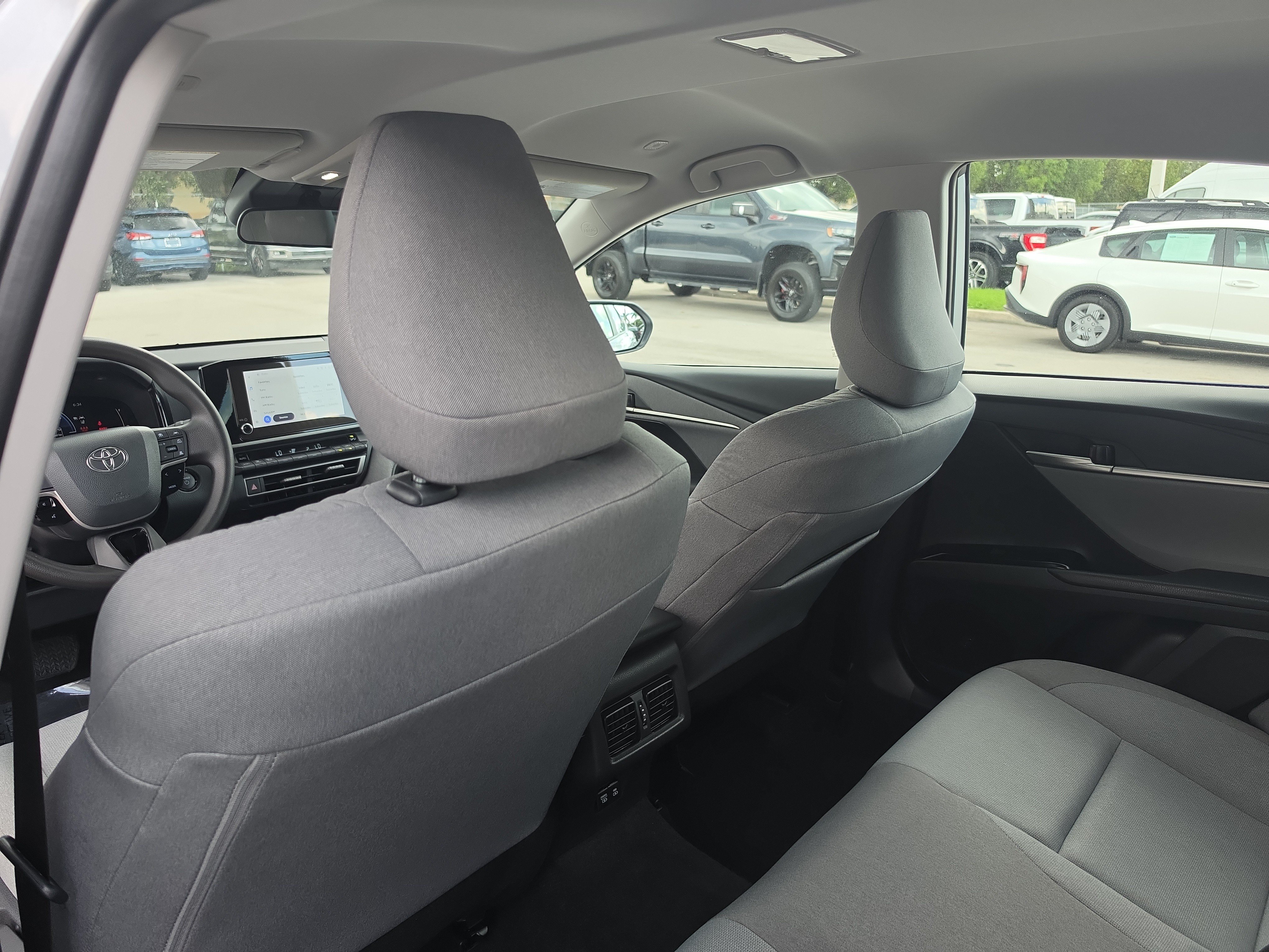 Used 2025 Toyota Camry LE FWD image 12