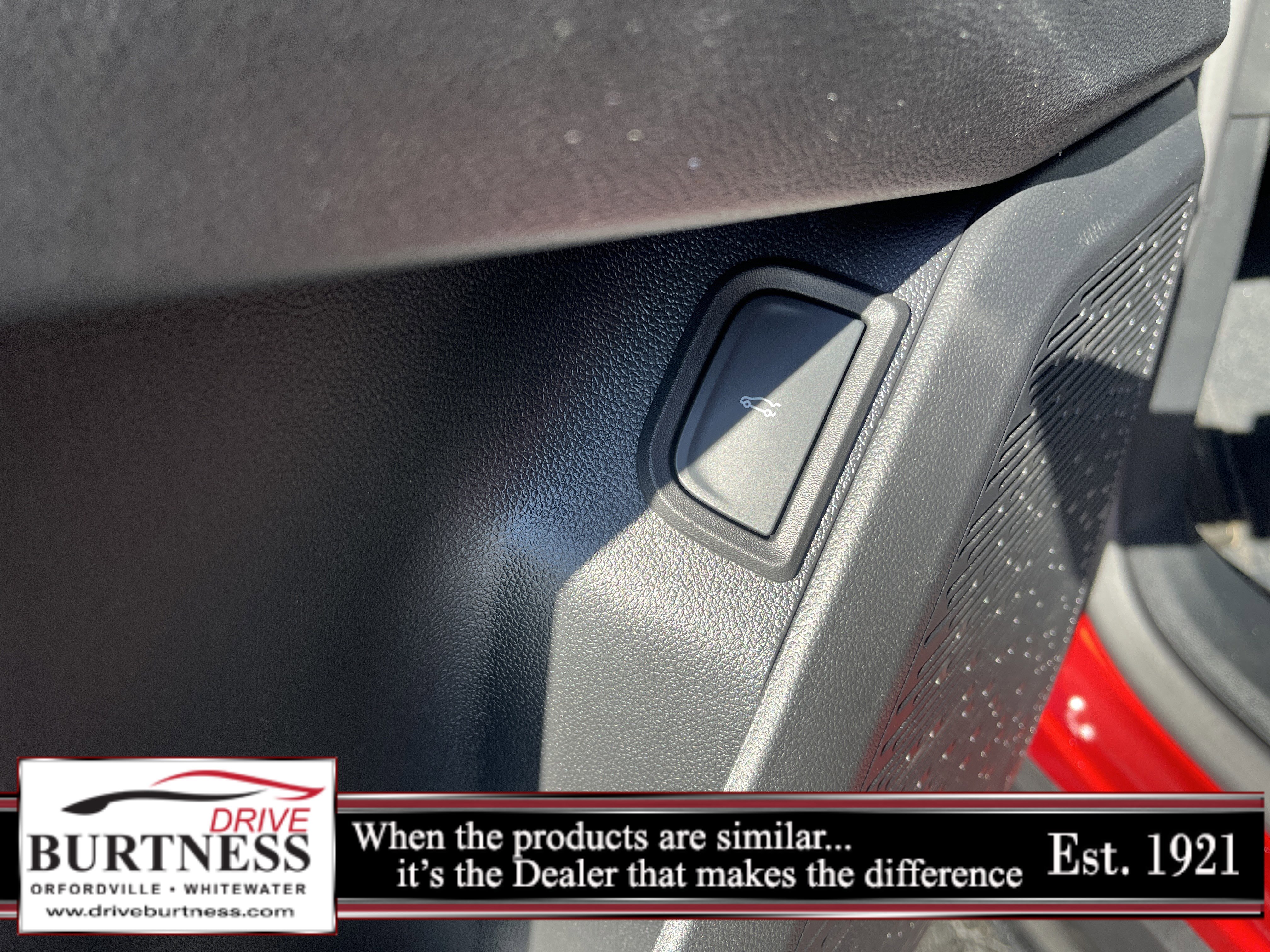 New 2026 Chevrolet Equinox RS w/ Convenience Package III image 15