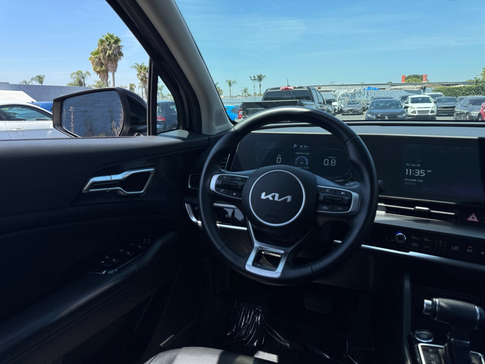 Used 2024 Kia Sportage EX FWD image 23