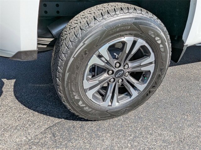 Used 2022 Chevrolet Colorado Z71 image 14