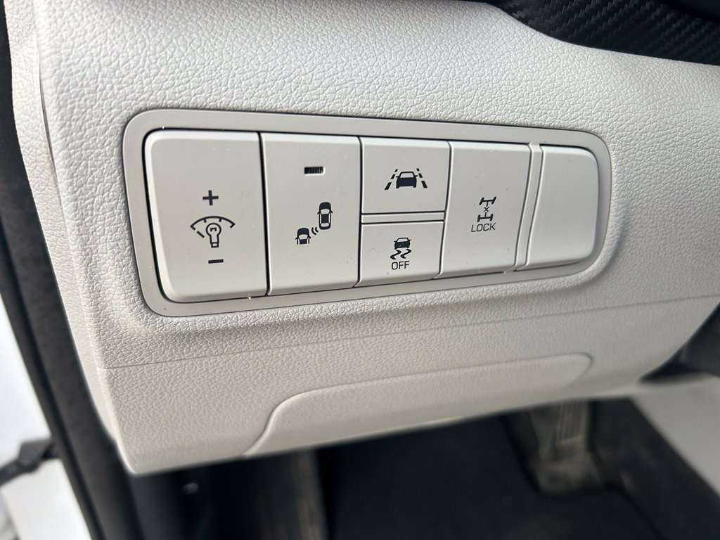 Used 2019 Hyundai Tucson Value AWD/4WD image 17