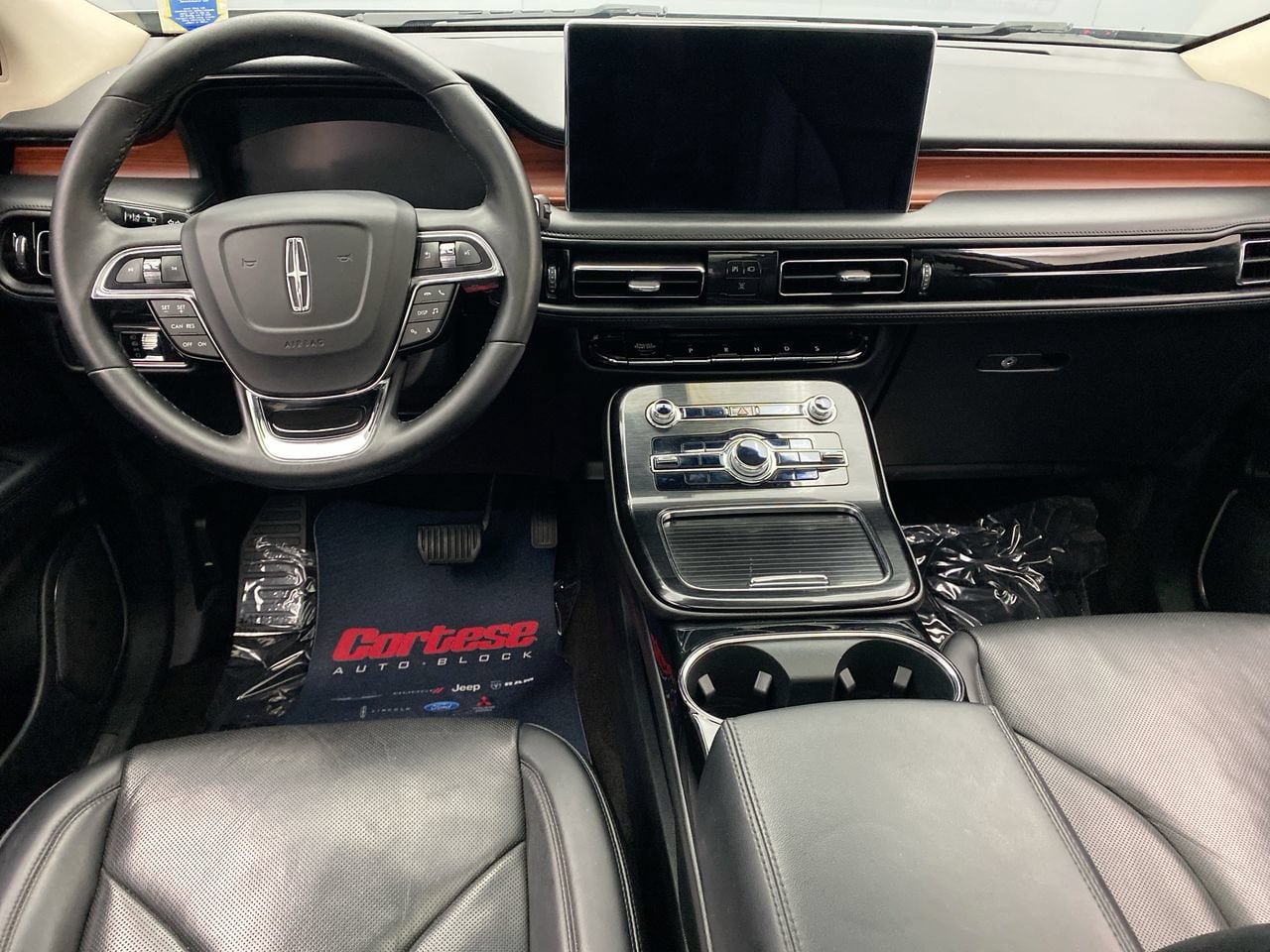 Used 2021 Lincoln Nautilus Reserve AWD/4WD image 15