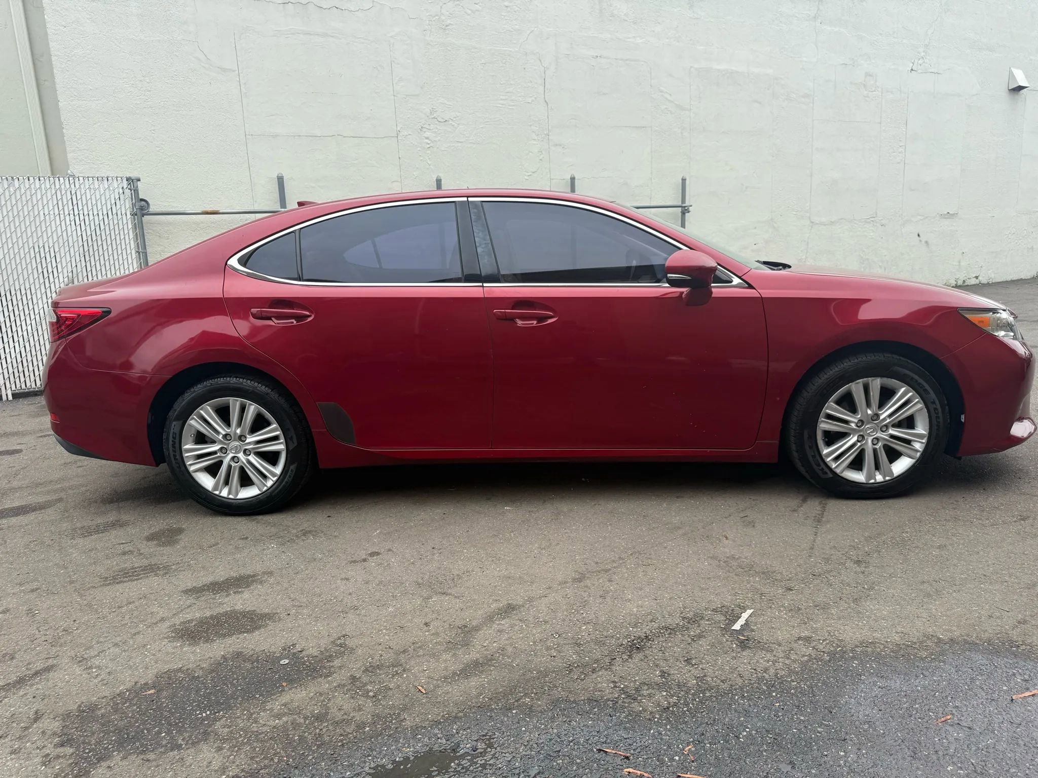 Used 2015 Lexus ES 350 image 4