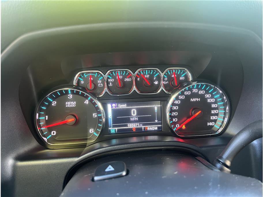 Used 2015 Chevrolet Silverado 1500 LT w/ LT Convenience Package AWD/4WD image 18