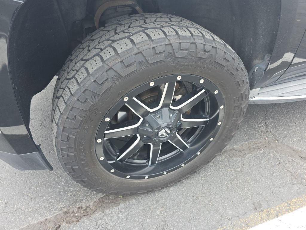 Used 2015 GMC Yukon XL SLT w/ Open Road Package image 15