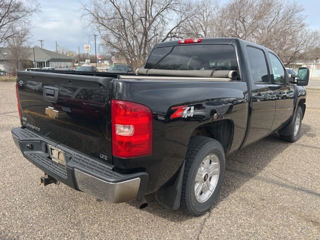 Used 2010 Chevrolet Silverado 1500 LTZ w/ Suspension Package, Off-Road AWD/4WD image 8
