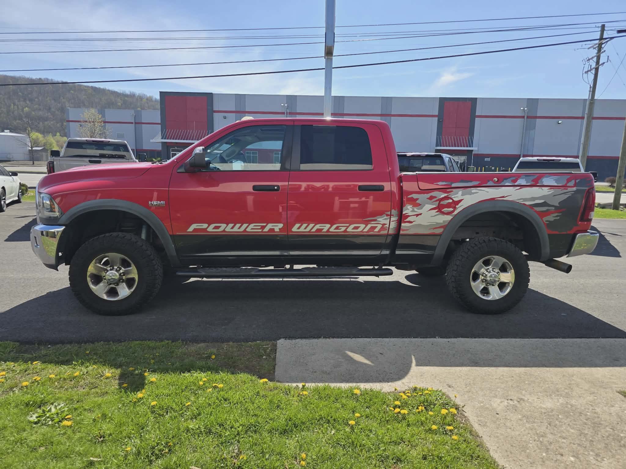 Used 2016 RAM 2500 Power Wagon w/ Luxury Group AWD/4WD image 7