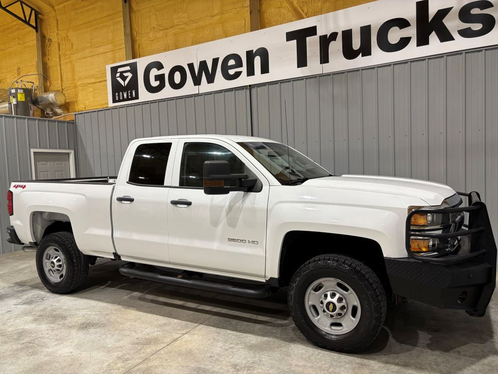 Used 2019 Chevrolet Silverado 2500 W/T image 3