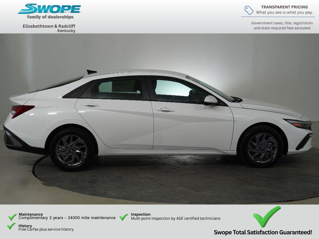 New 2026 Hyundai Elantra Hybrid FWD image 2