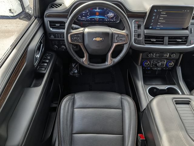 Used 2024 Chevrolet Suburban High Country w/ Max Trailering Package AWD/4WD image 12