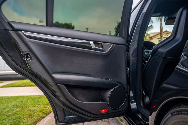 Used 2013 Mercedes-Benz C 63 AMG Sedan image 41