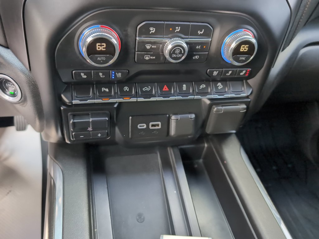 Used 2019 GMC Sierra 1500 AT4 w/ AT4 Premium Package AWD/4WD image 31