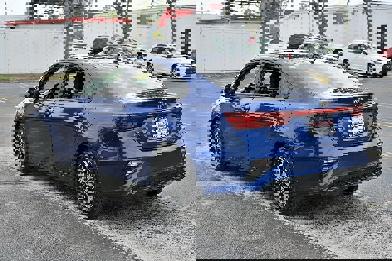 Used 2021 Kia Forte LXS image 4