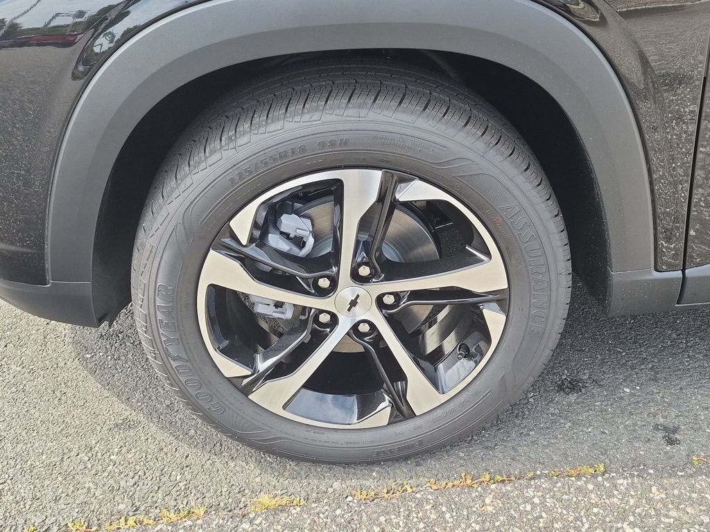 New 2026 Chevrolet Trax RS w/ Driver Confidence Package FWD image 29