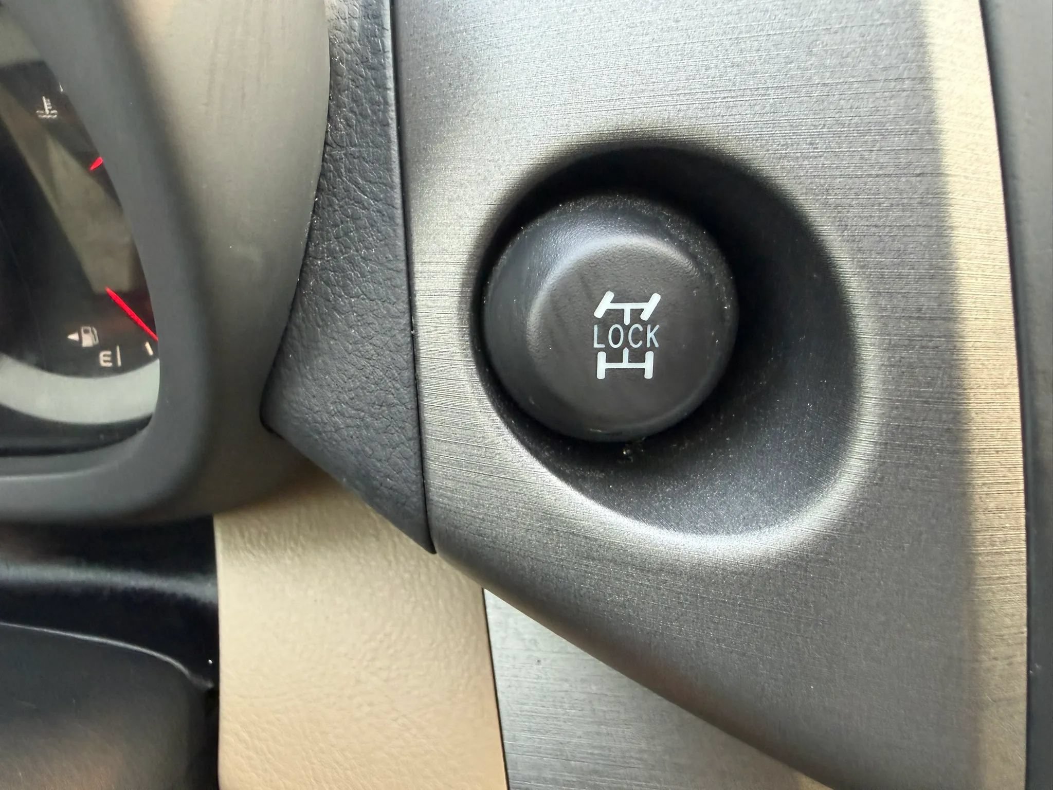 Used 2012 Toyota RAV4 4WD w/ Upgrade Value Pkg image 45