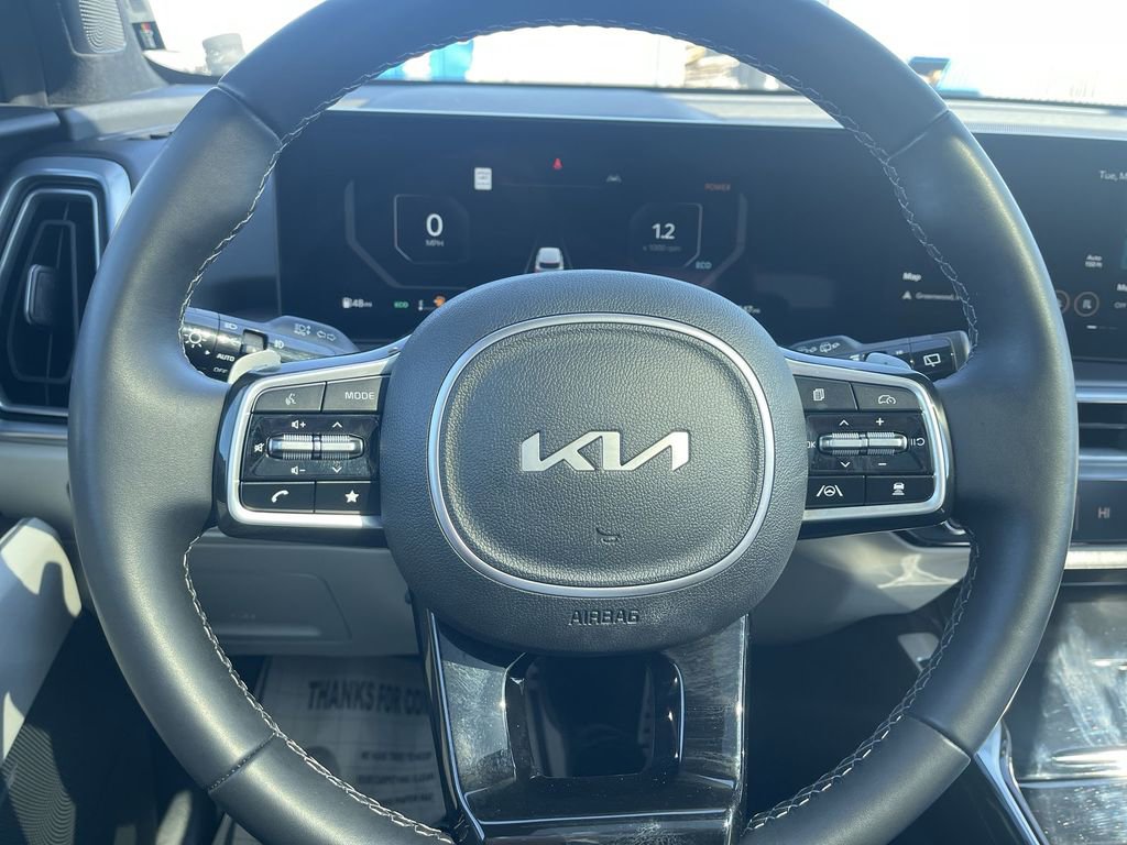 Used 2025 Kia Sorento SX Prestige image 19