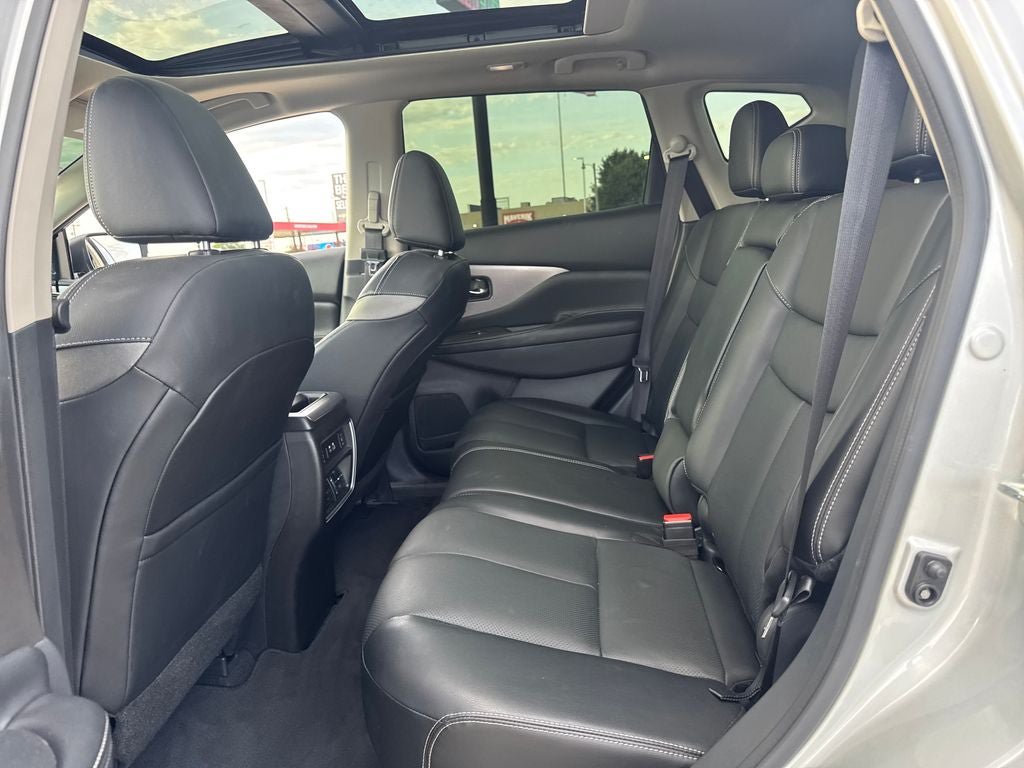 Used 2021 Nissan Murano SL w/ SL Moonroof Package FWD image 13