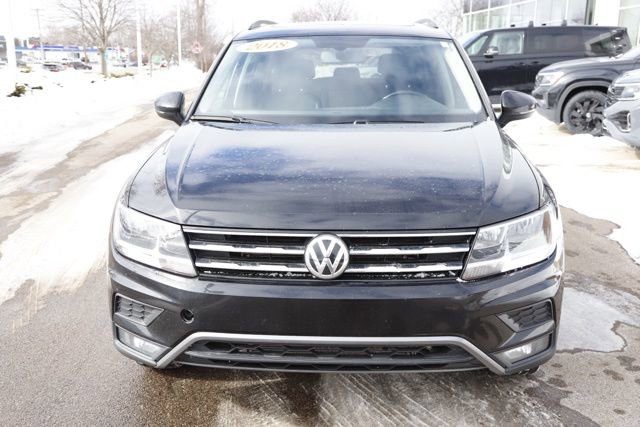 Used 2018 Volkswagen Tiguan SE w/ Panoramic Sunroof Package image 8