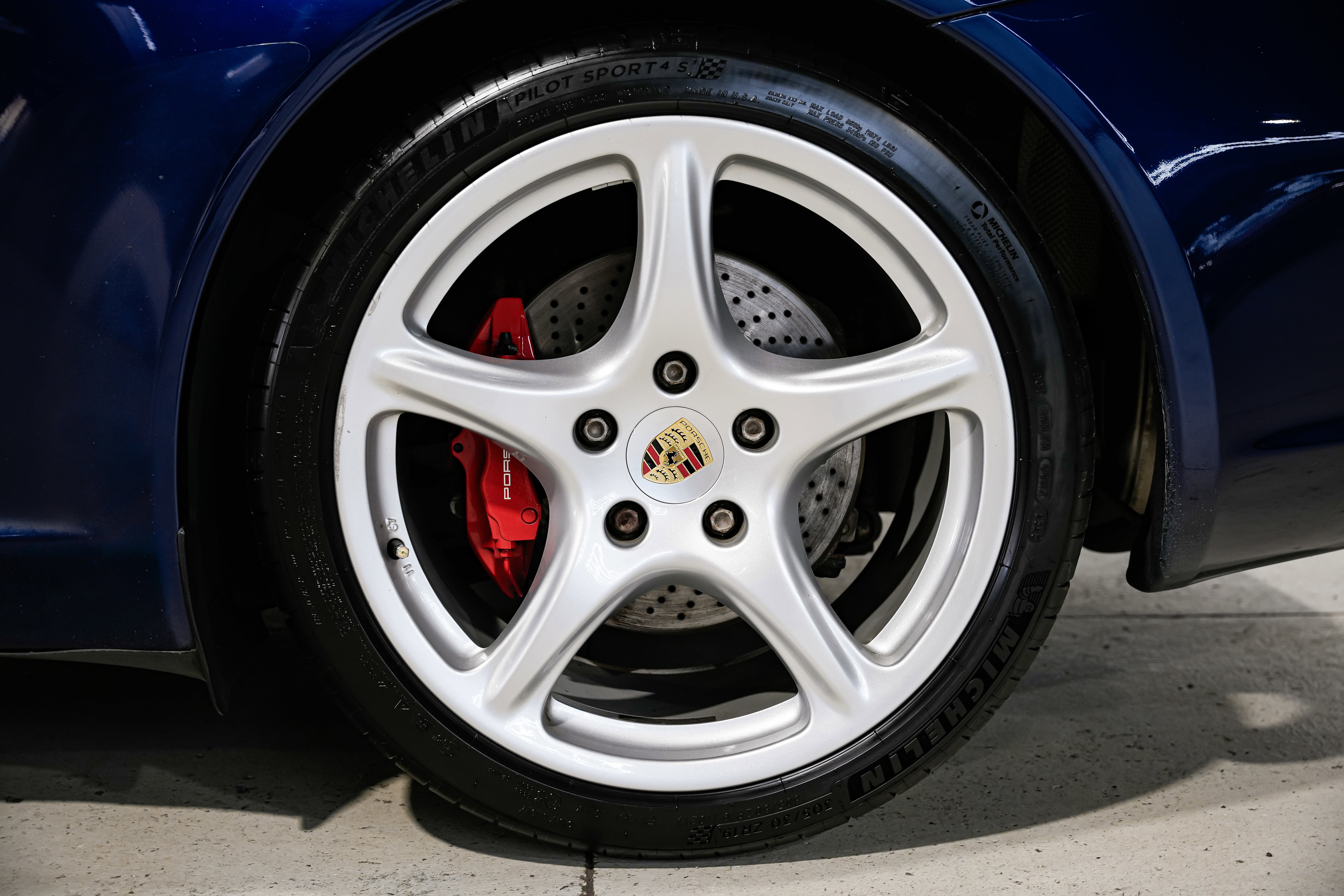 Used 2006 Porsche 911 Carrera S image 45