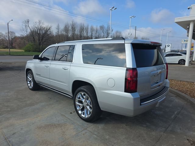 Used 2018 Chevrolet Suburban Premier image 3