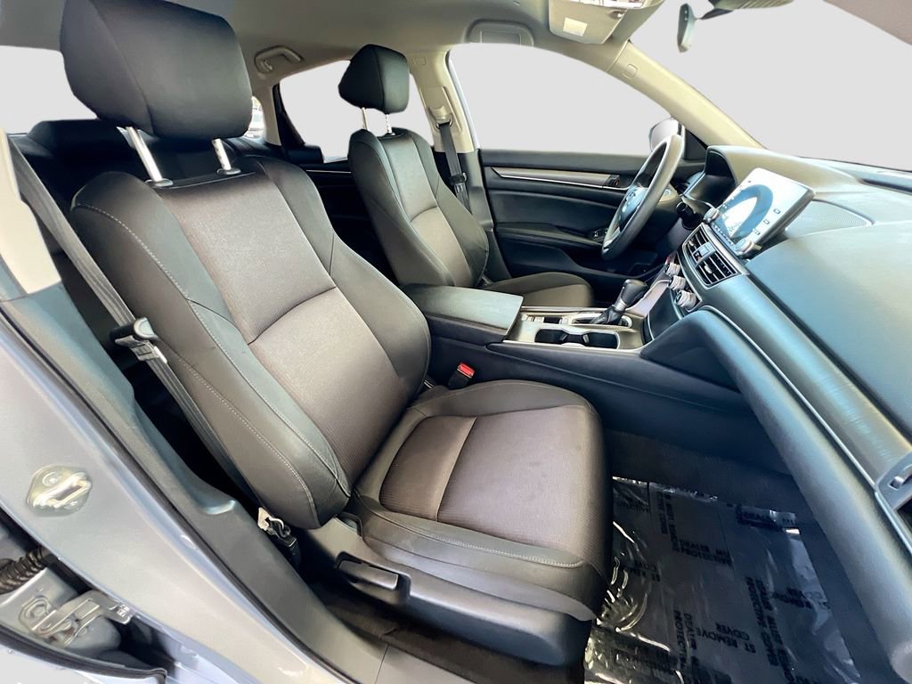 Used 2020 Honda Accord LX image 25