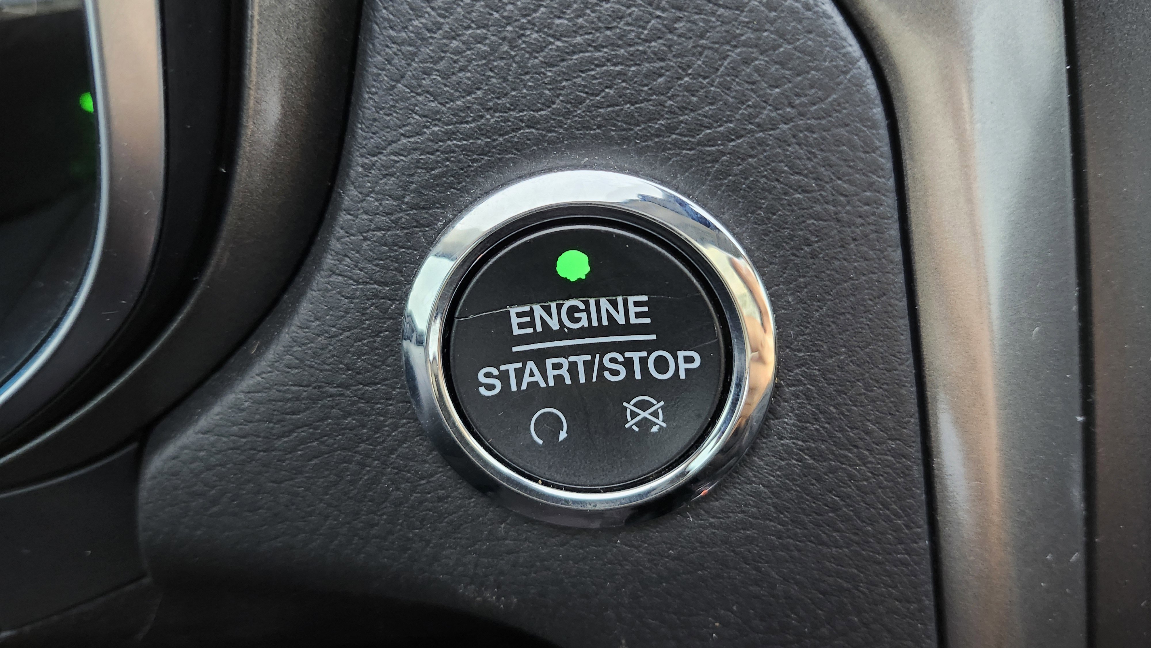 Used 2018 Ford Fusion Energi SE image 8