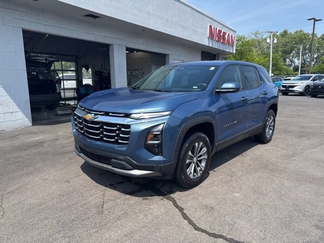 Used 2026 Chevrolet Equinox LT AWD/4WD image 5