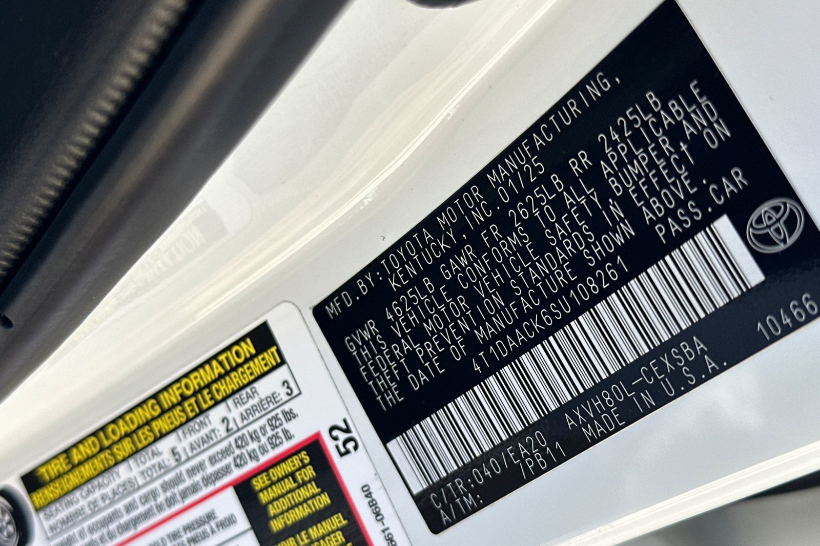 Used 2025 Toyota Camry SE FWD image 22