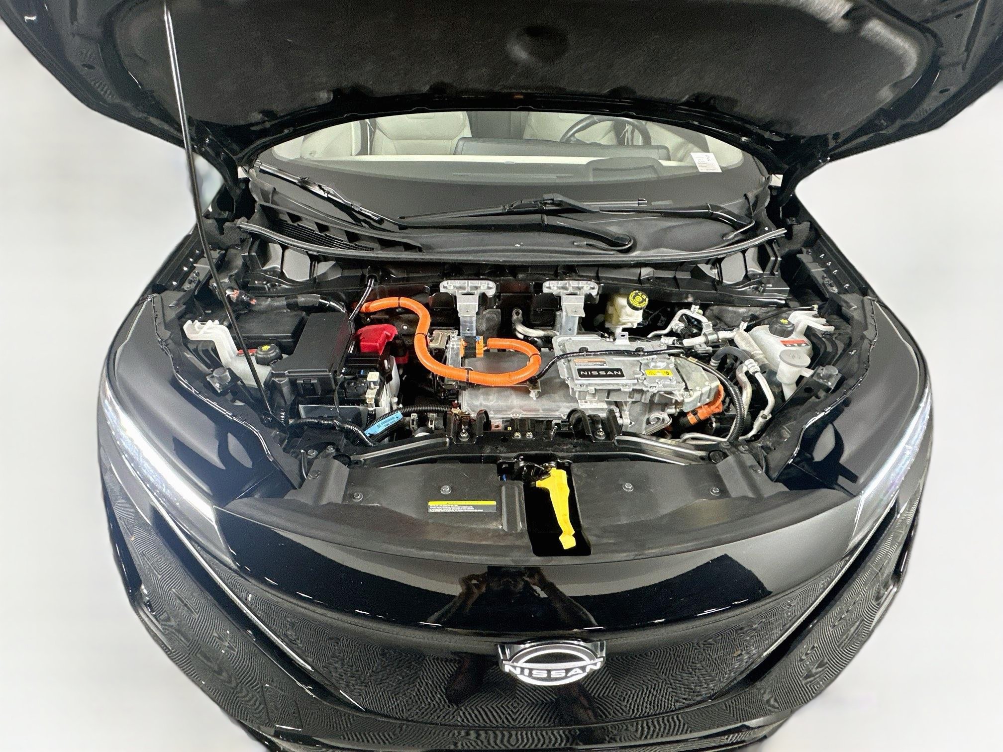 Used 2023 Nissan Ariya FWD image 33