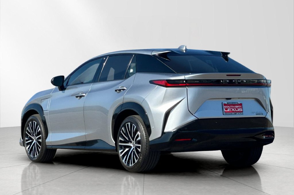 Used 2023 Lexus RZ 450e Premium w/ Accessory Package (Z1) AWD/4WD image 4
