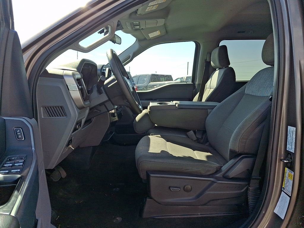 Used 2022 Ford F150 XLT w/ Trailer Tow Package image 13
