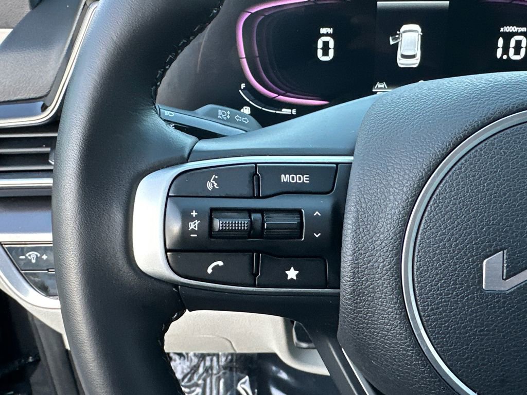 Certified 2024 Kia Sportage EX image 26