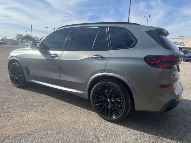 Used 2025 BMW X5 M60i w/ Executive Package image 5