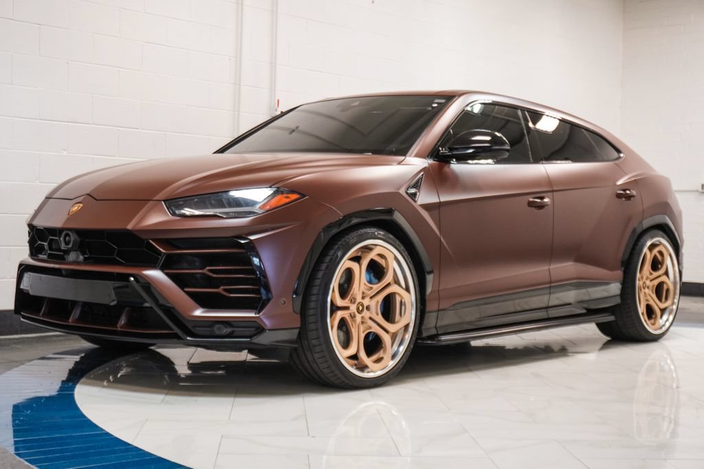 Used 2019 Lamborghini Urus AWD/4WD image 4