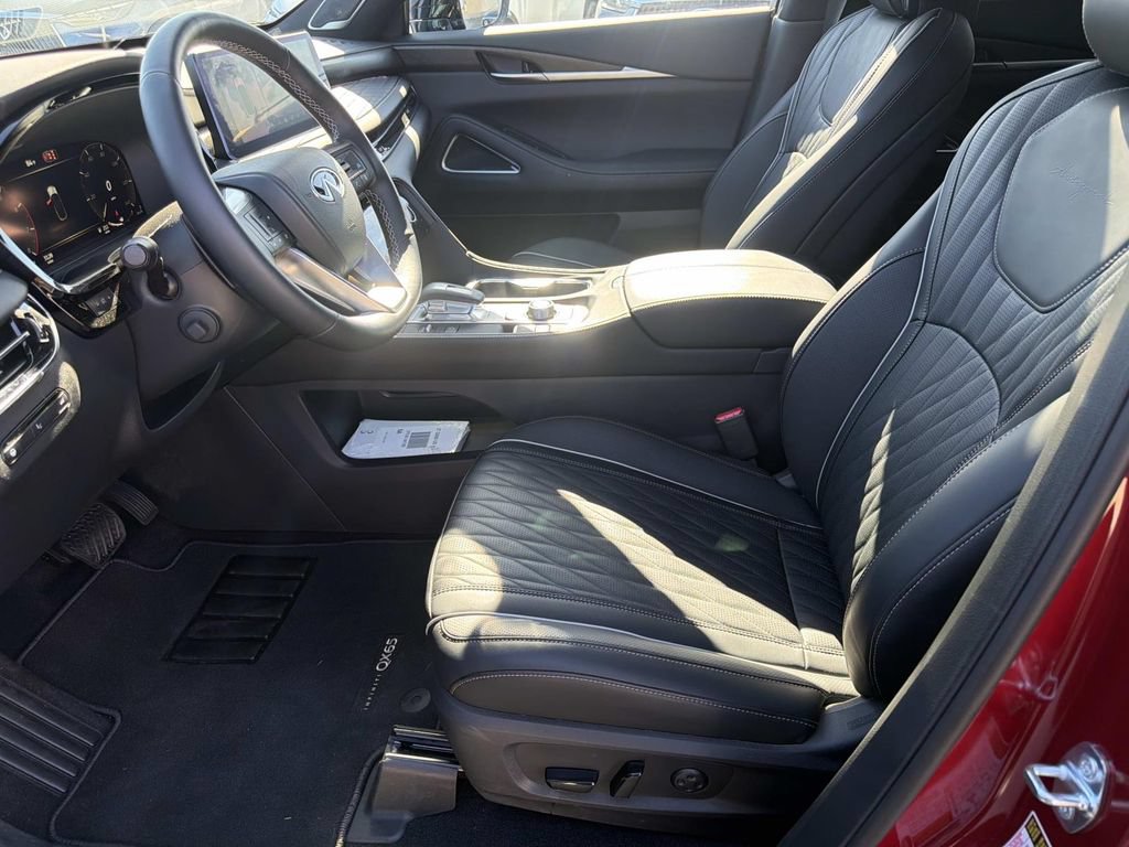 Certified 2027 INFINITI QX65 Autograph w/ Cargo Package AWD/4WD image 18