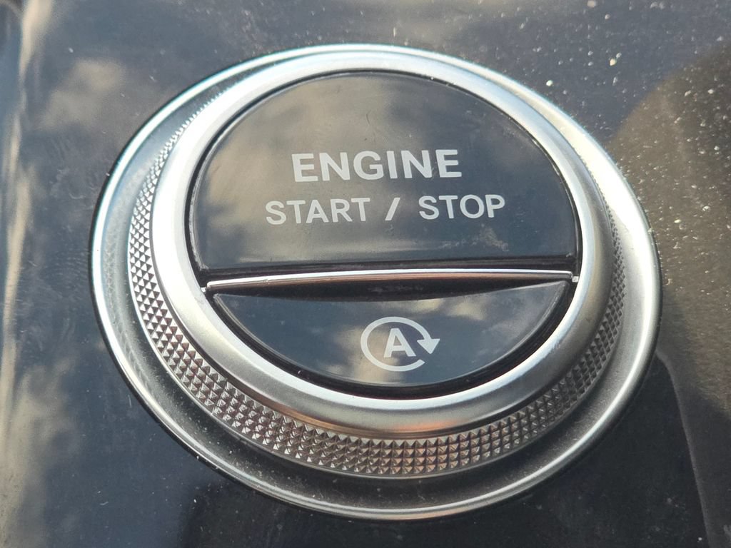 Certified 2024 Mercedes-Benz S 580 4MATIC Sedan image 39