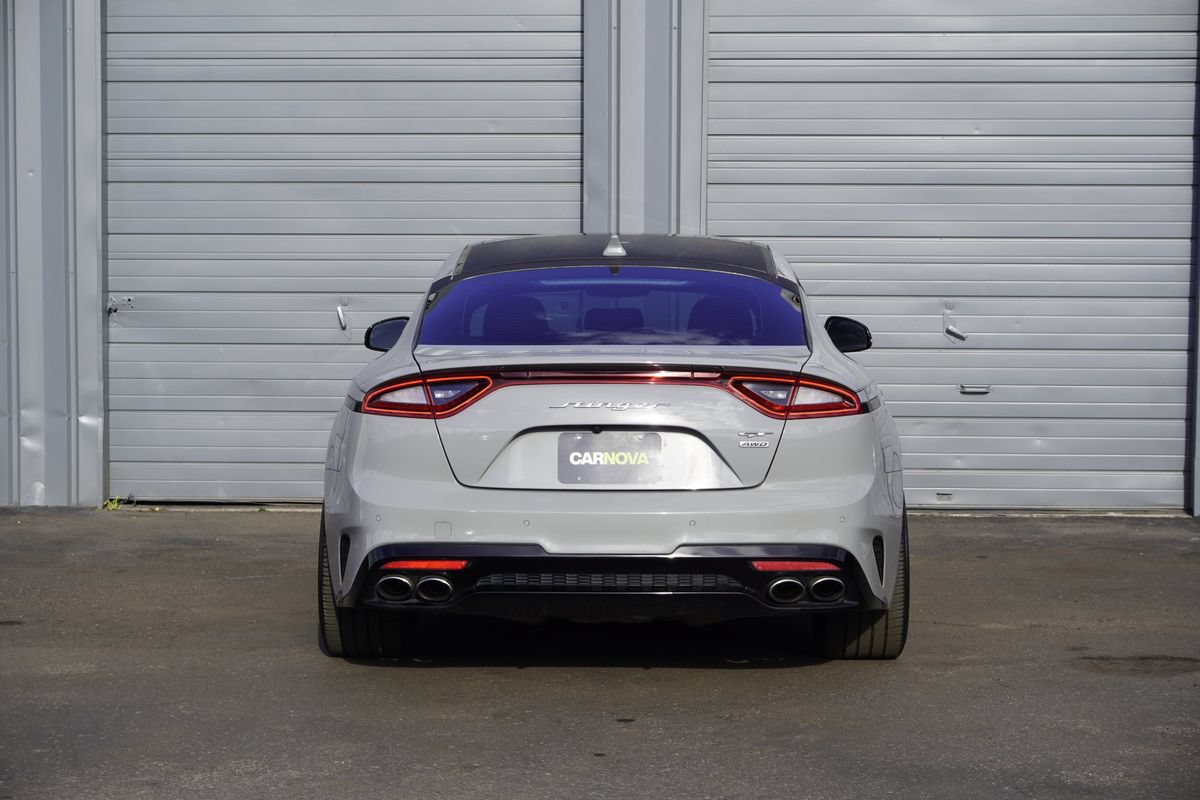 Used 2020 Kia Stinger GT2 AWD/4WD image 4