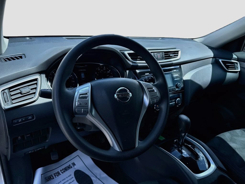 Used 2014 Nissan Rogue SV FWD image 10