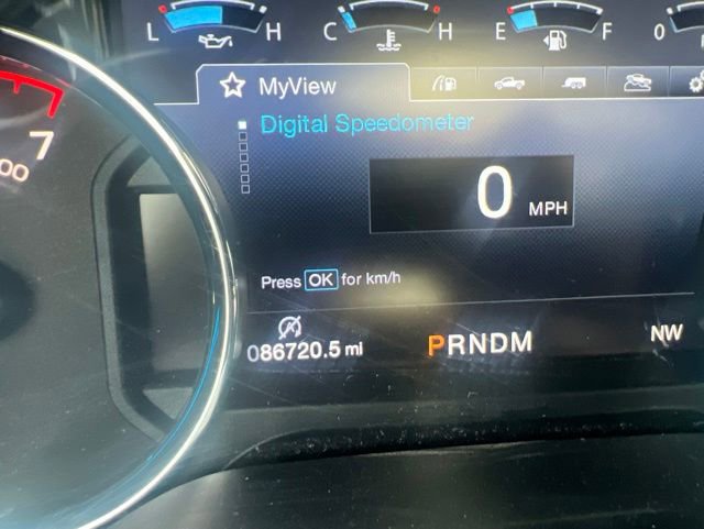 Used 2017 Ford F150 Lariat w/ Equipment Group 502A Luxury AWD/4WD image 6