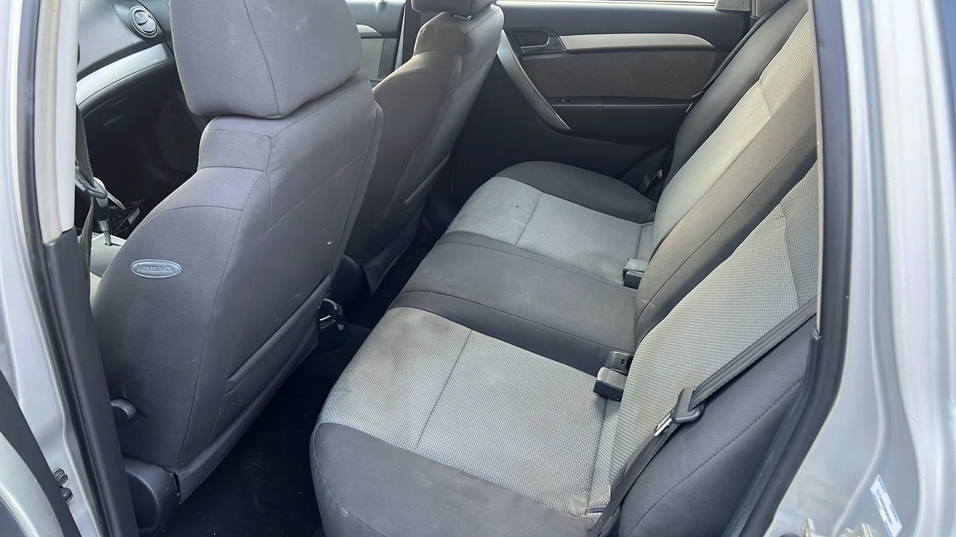 Used 2009 Chevrolet Aveo5 LT w/ Power and Convenience Package FWD image 8
