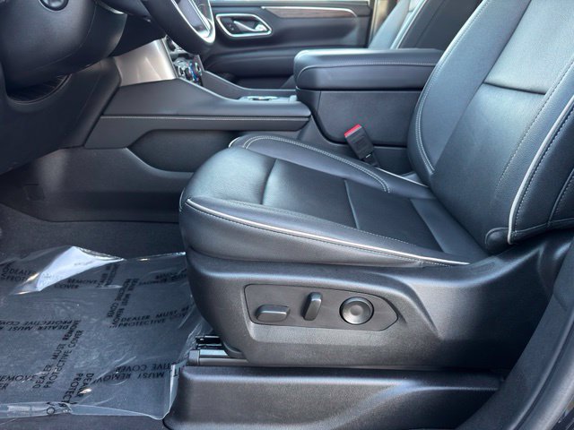 Certified 2023 Chevrolet Tahoe Premier w/ Premium Package 2 AWD/4WD image 5