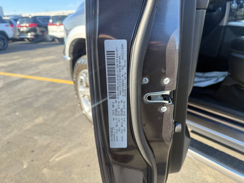 Used 2017 RAM 1500 Laramie w/ Convenience Group AWD/4WD image 33