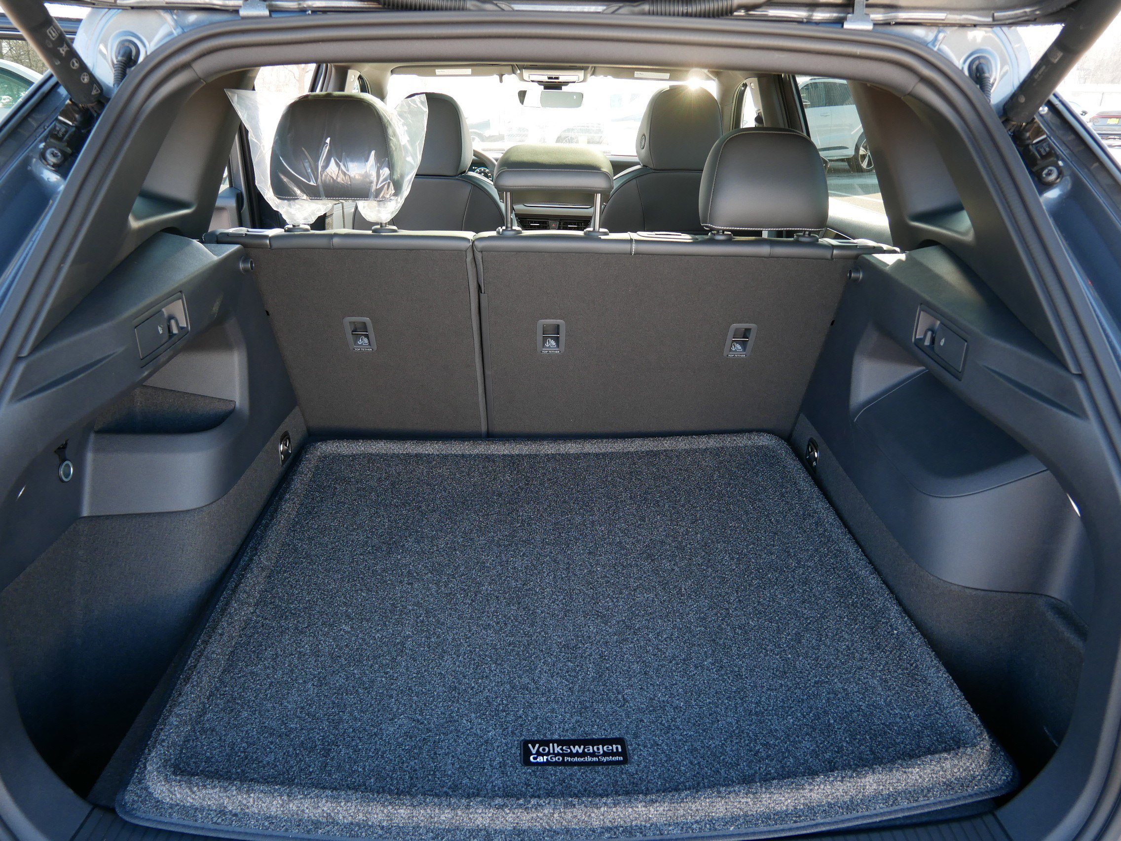 New 2026 Volkswagen Tiguan SE R-Line image 7