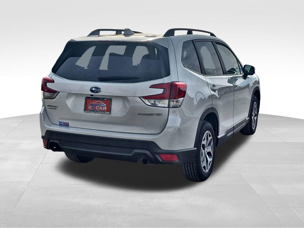 Used 2021 Subaru Forester Premium AWD/4WD image 7