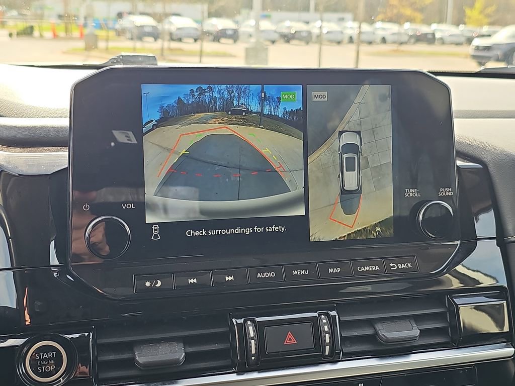 Used 2022 Nissan Pathfinder SL image 29