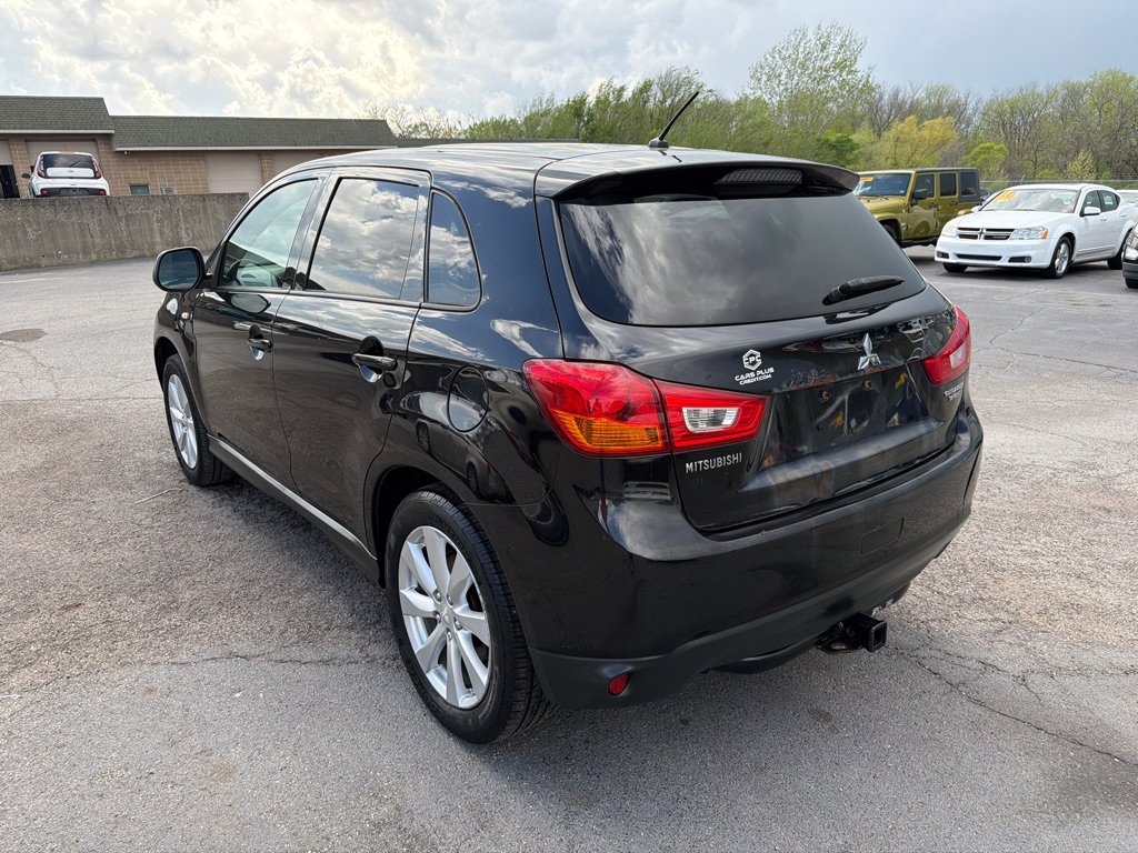 Used 2013 Mitsubishi Outlander Sport ES AWD/4WD image 8