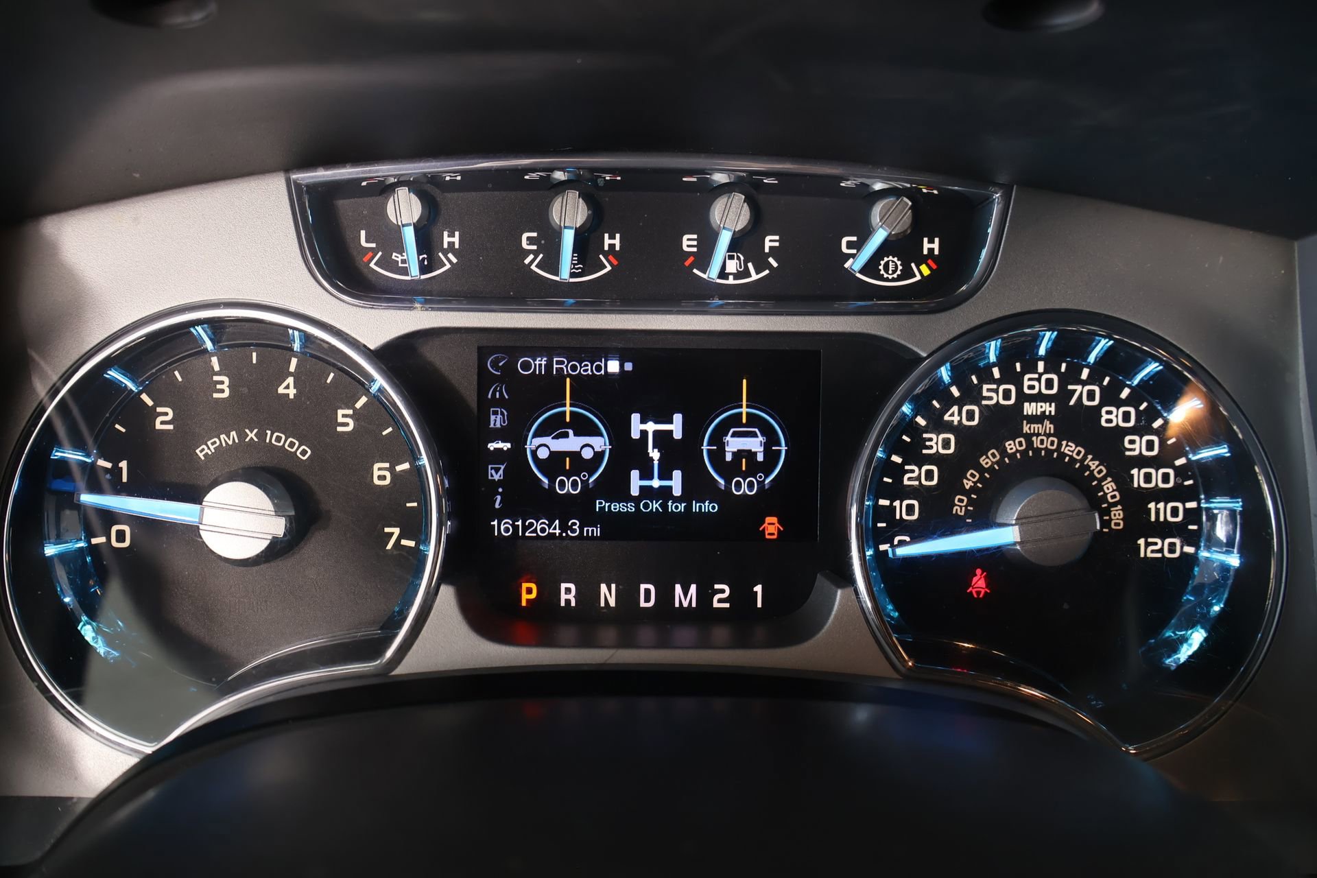 Used 2013 Ford F150 Platinum AWD/4WD image 4