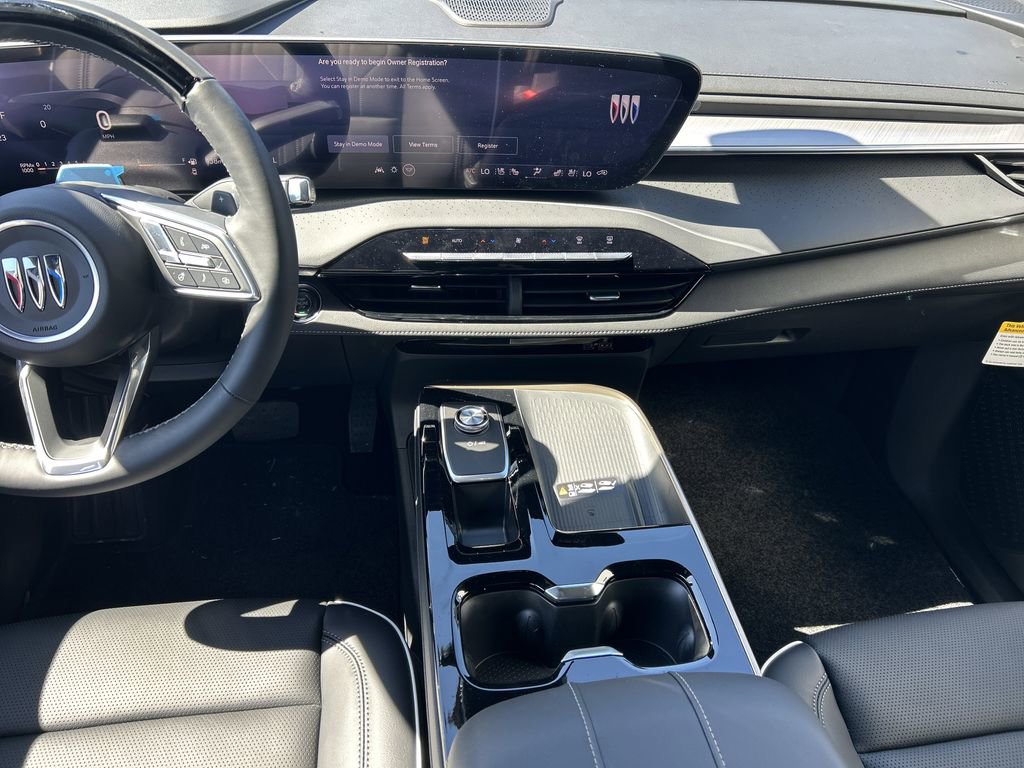 New 2026 Buick Enclave Avenir w/ Super Cruise Package image 16